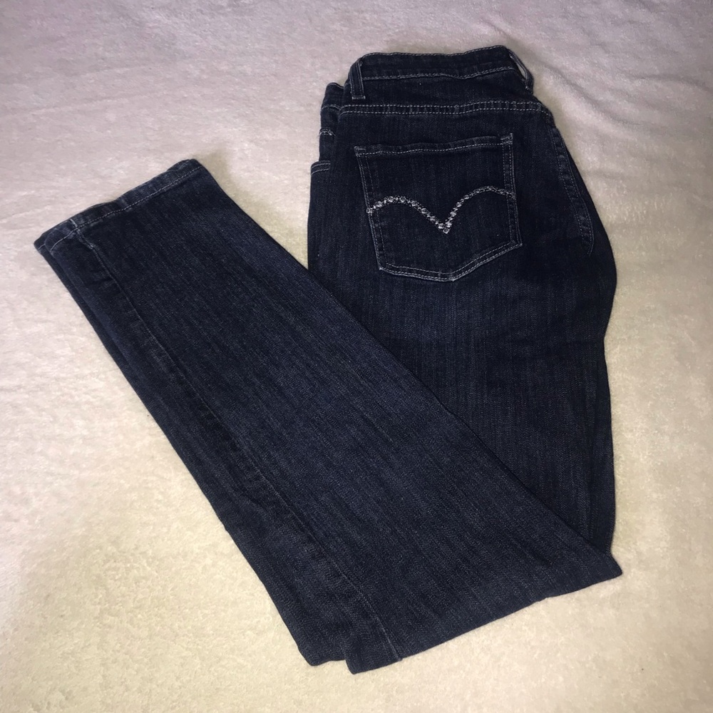 Levi’s Straight Leg Dark Jeans